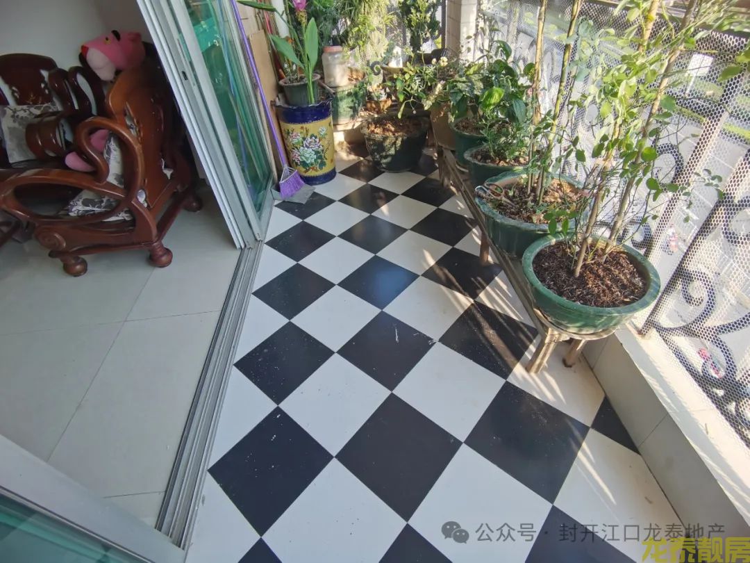 首付5万 买南校学区4房 青云居靓层