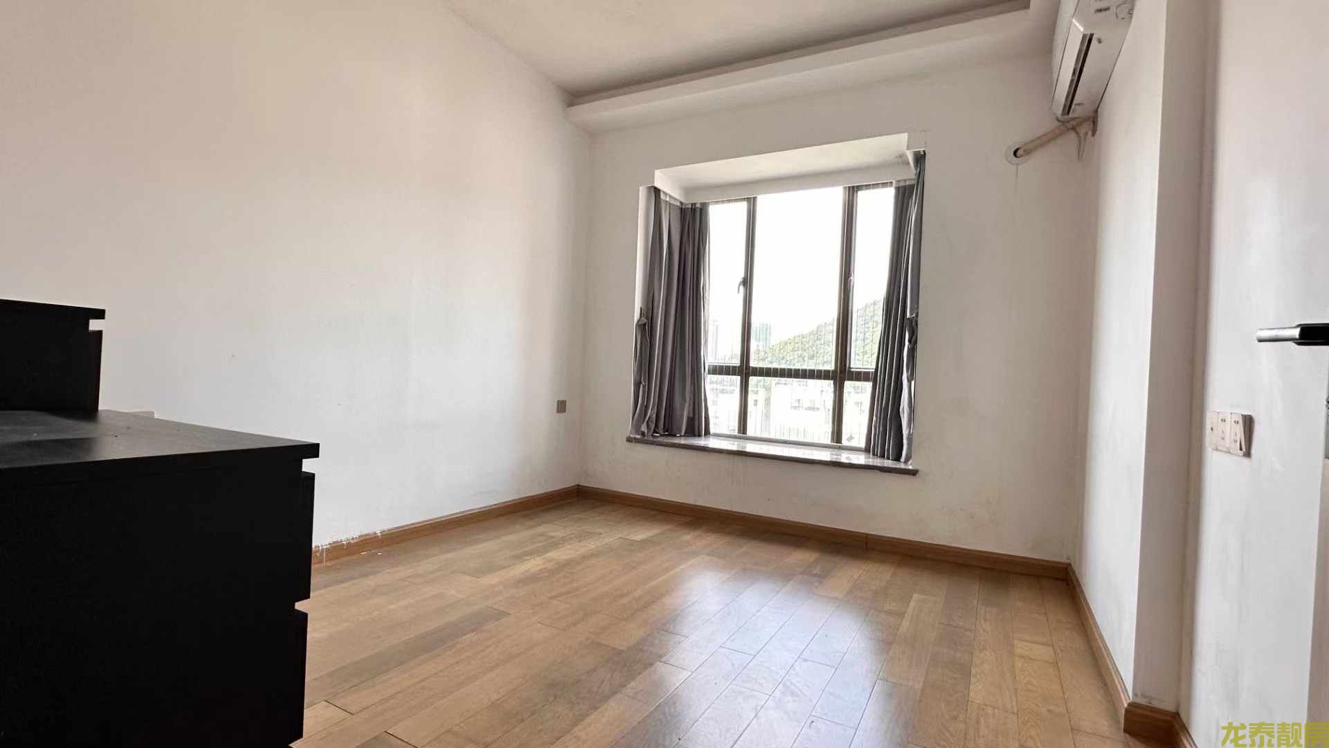 星河御景电梯高层小户型