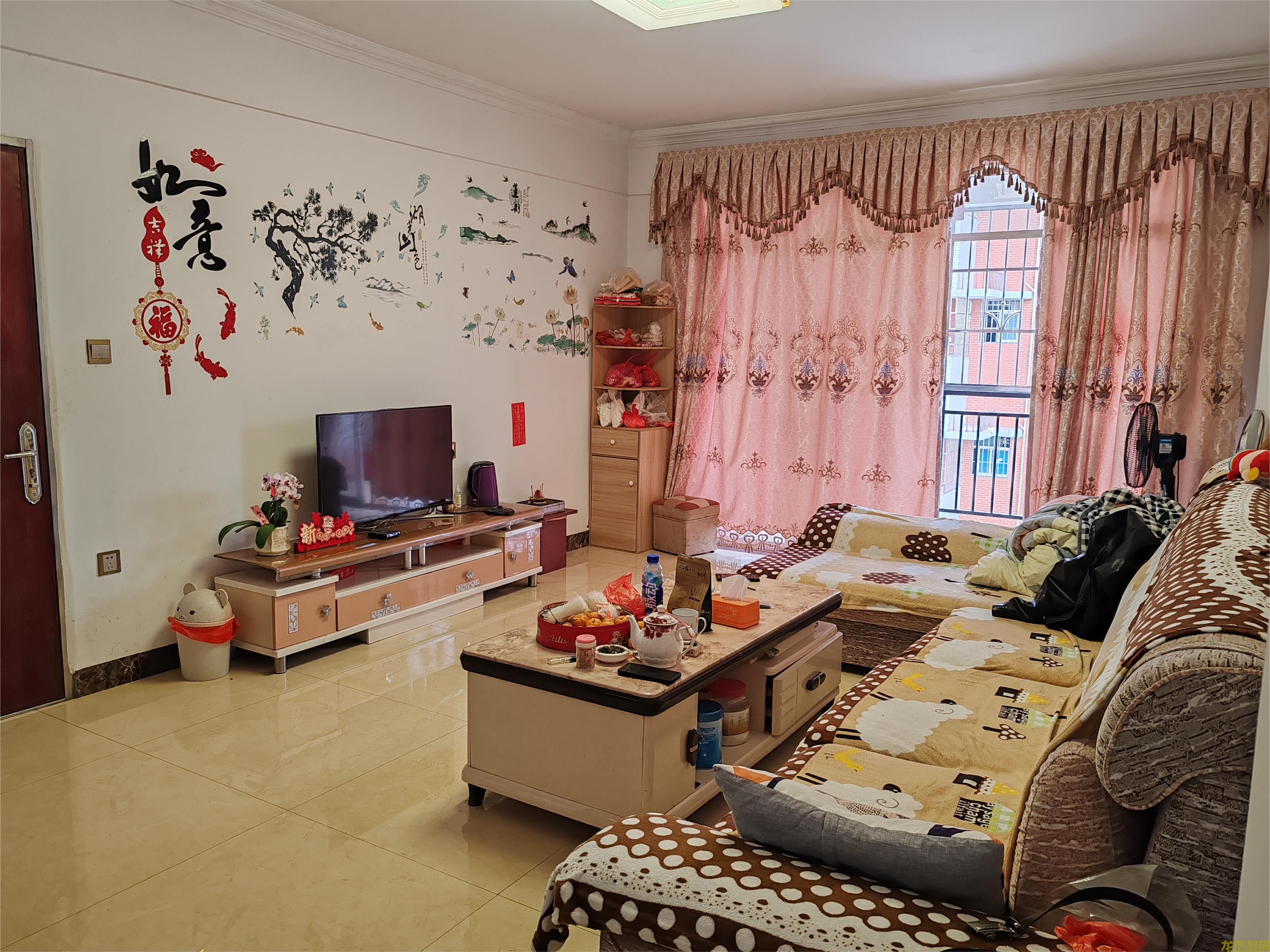 广信新城步梯南向