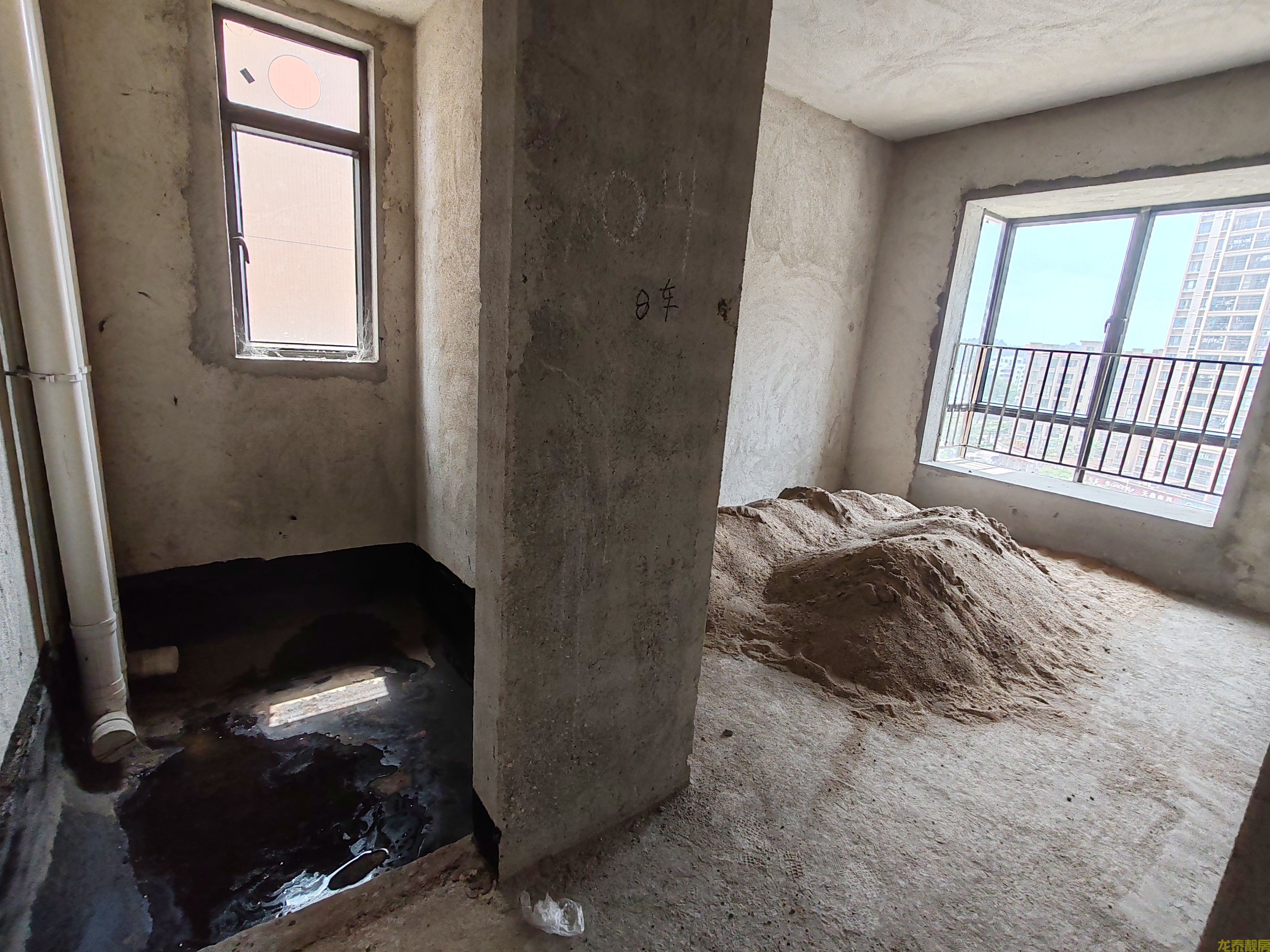 康盛名门毛坯靓楼层