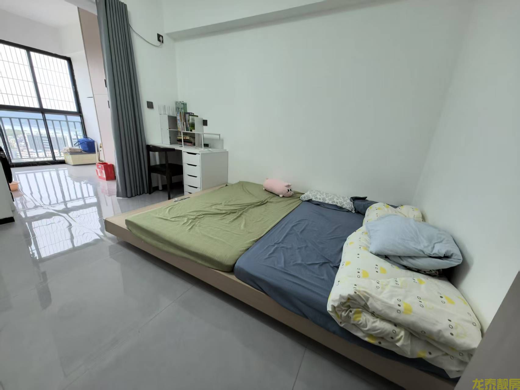 香槟壹号单边位小户型