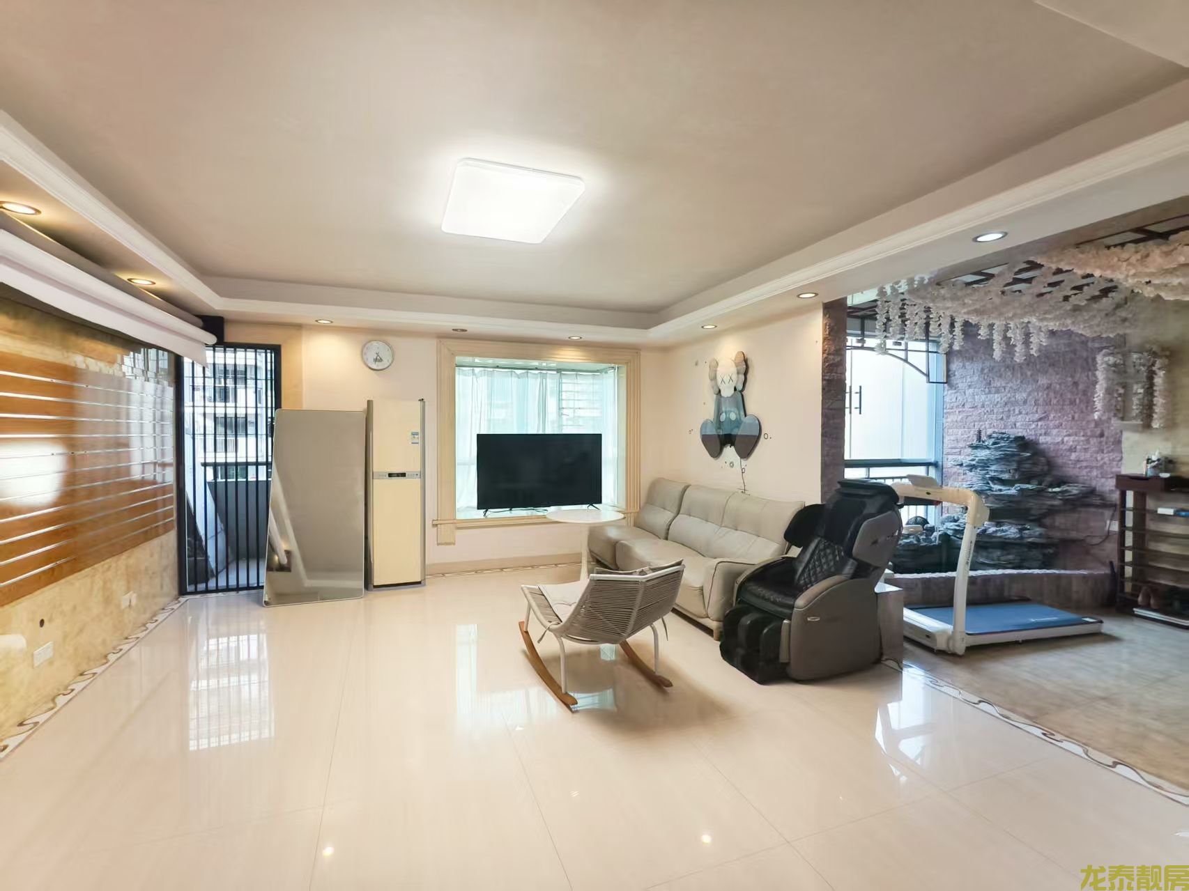 山水雅苑带大露台 精装靓房 靓楼层